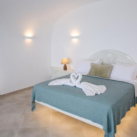 Sun Angelos Oia - Luxury Cave Suites Exterior foto